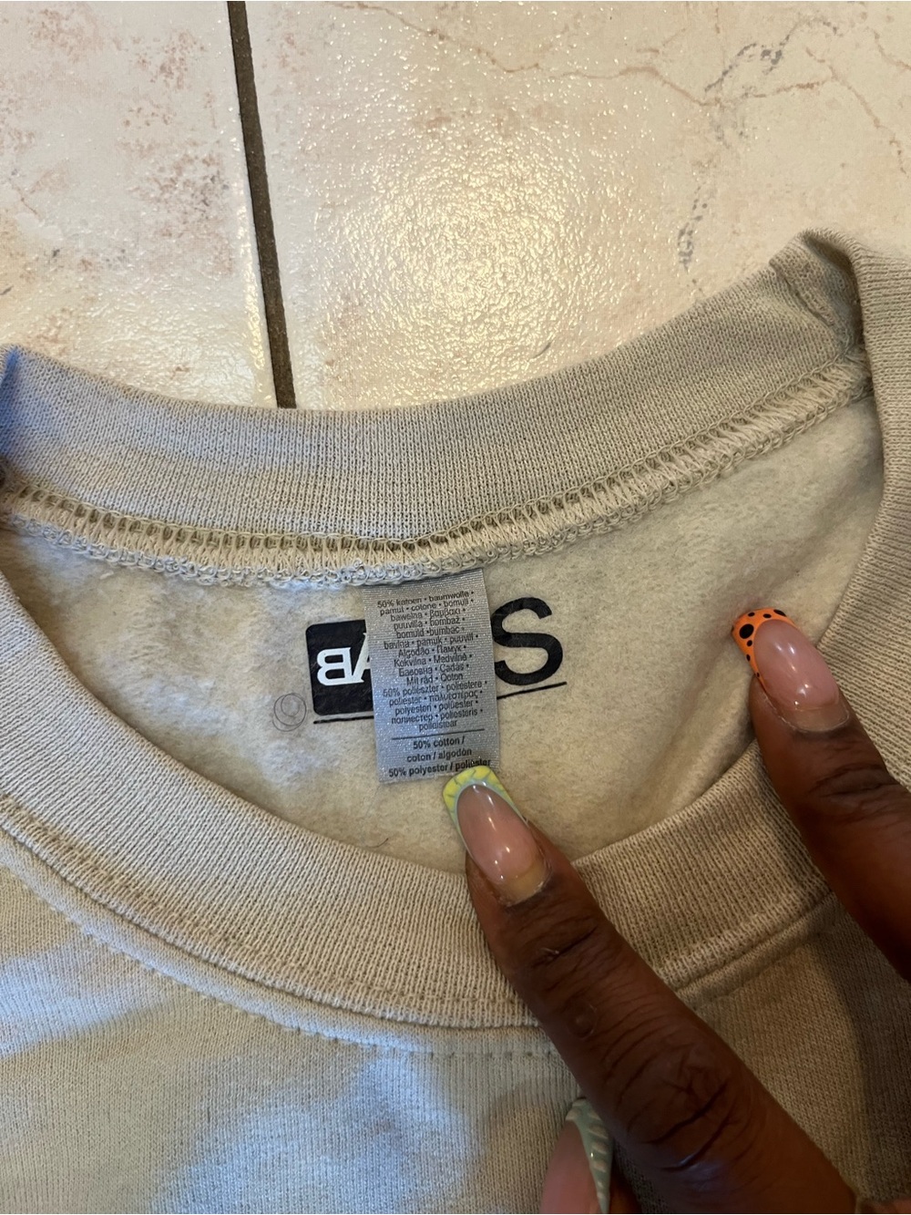 Bape Light Gray Crewneck Sweatshirt with Blue Camo LA Graphic - Picture 3 of 3
